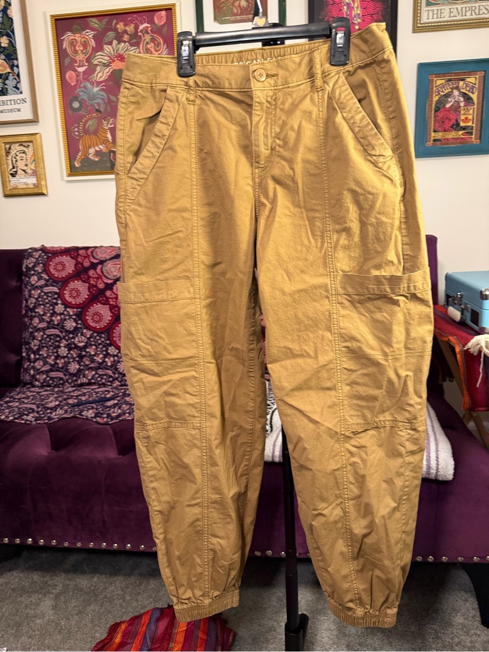 American Eagle Outfitters Women's Cargo Pants in Mustard Yellow